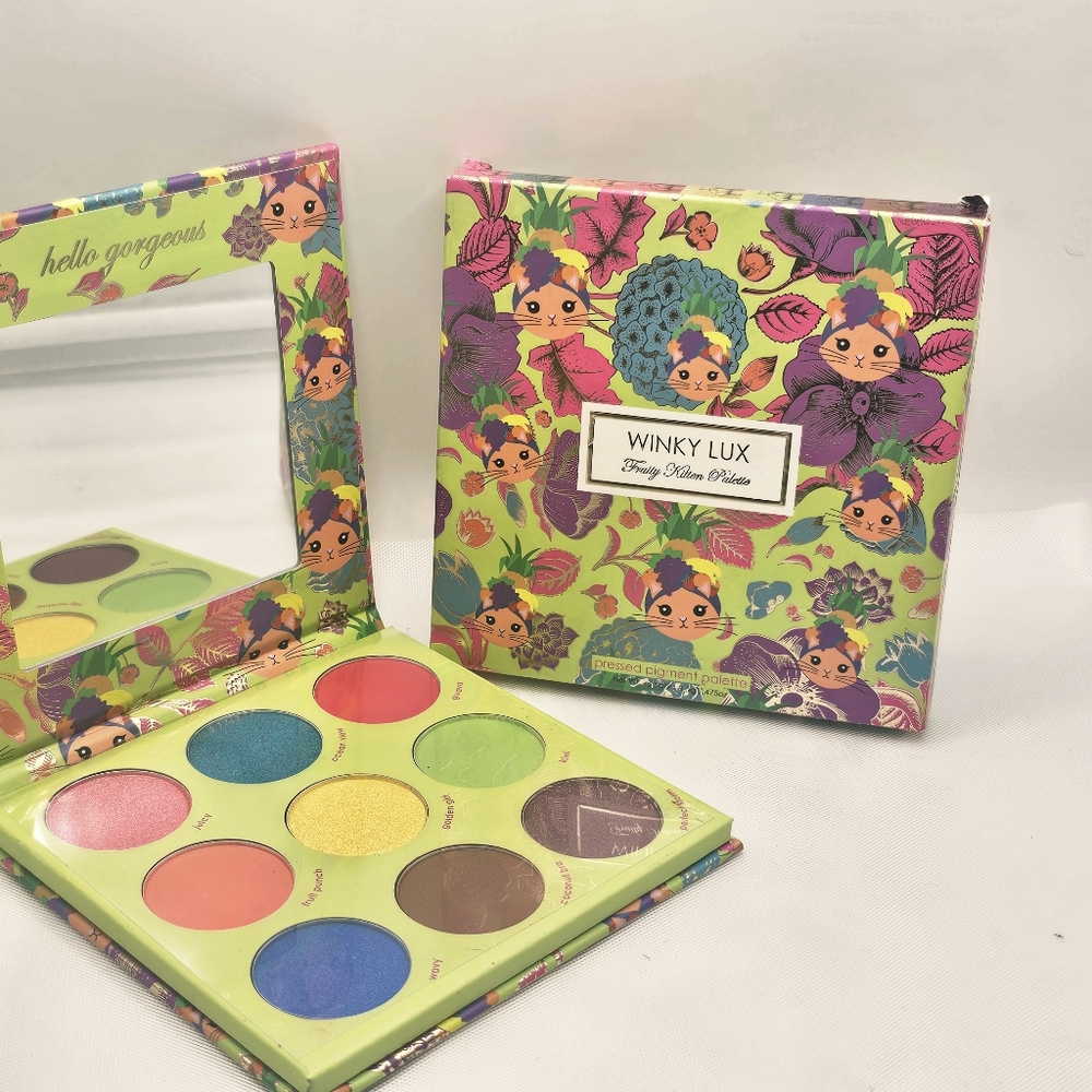 WINKY LUX Fruity Fran Eyeshadow Palette
